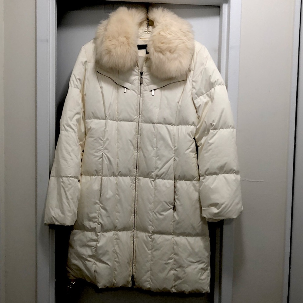 NWOT Anne Klein winter white puffer coat w/ faux fur collar